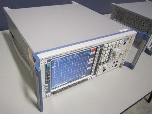 在線拍賣650多件電子及無線測試測量設(shè)備【美國】