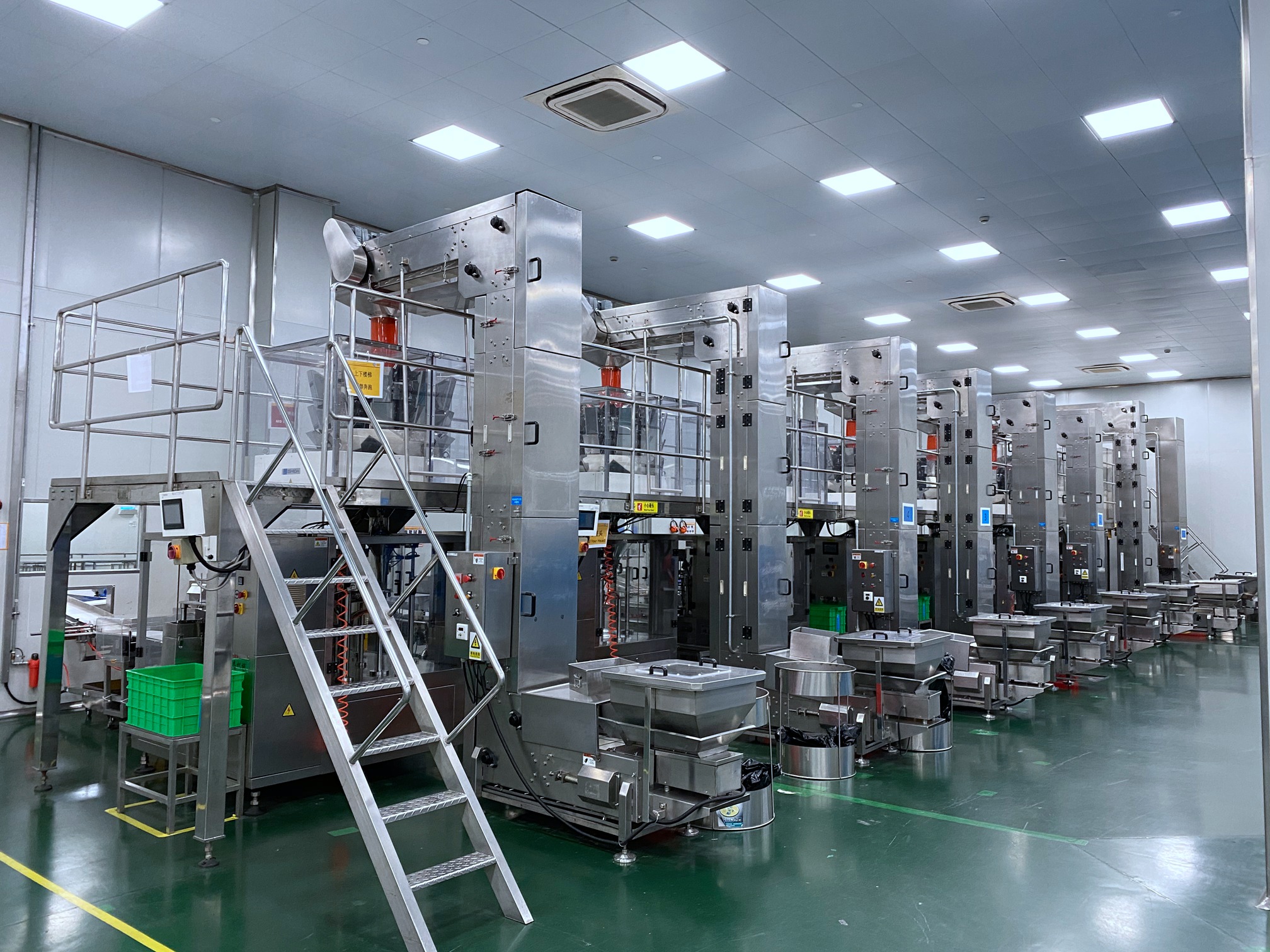 出售巧克力糖果包裝線，包含包裝機(jī)、多頭秤、激光噴碼機(jī)及更多相關(guān)輔助設(shè)備【上海，南通】